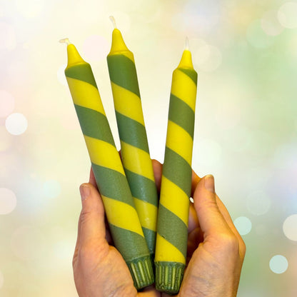 Green Sunshine-stearinljus – handdekorerade ljus i grönt och gult | 100 % stearin